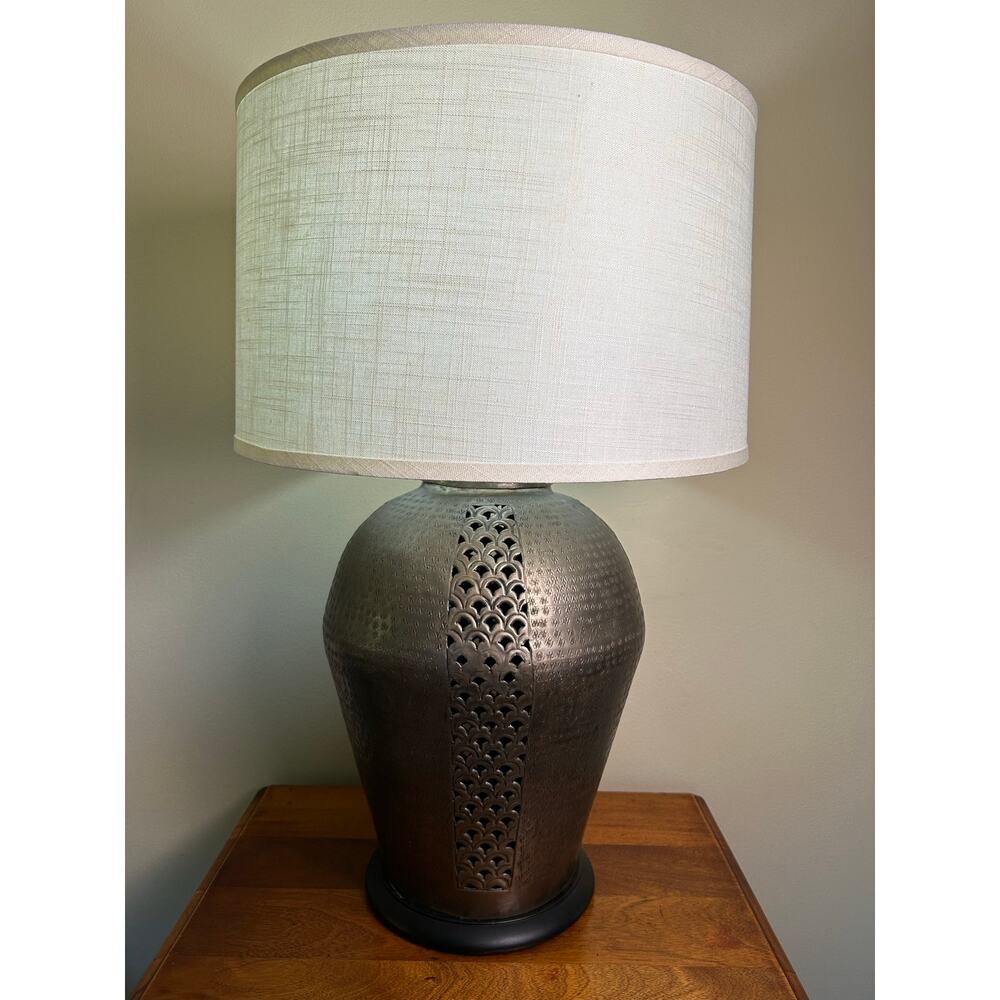 Vtg. Bronze Gold Table Lamp, Textured Metal Base, Contemporary Rustic Lamp, MCM - Picture 13 of 16